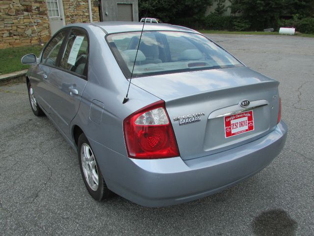 Kia Spectra 2004 photo 1