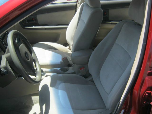 Kia Spectra 2004 photo 3