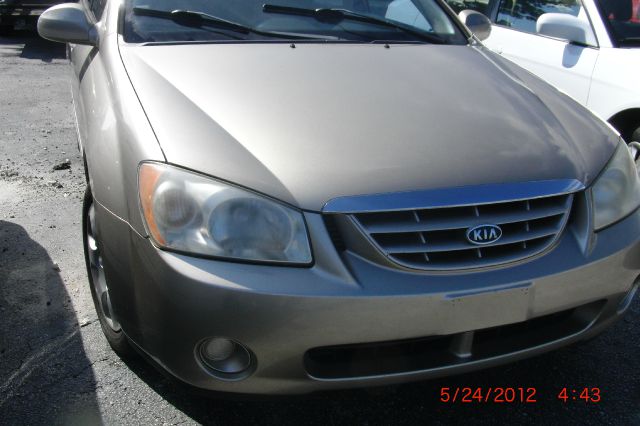 Kia Spectra 2004 photo 6