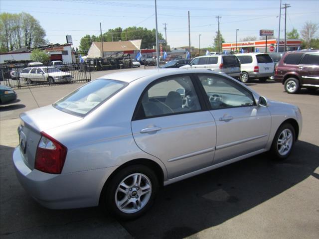 Kia Spectra 2004 photo 6