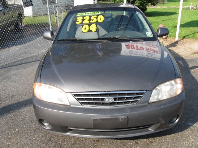 Kia Spectra 2004 photo 4