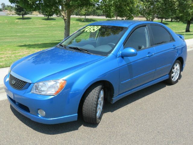 Kia Spectra 2005 photo 2