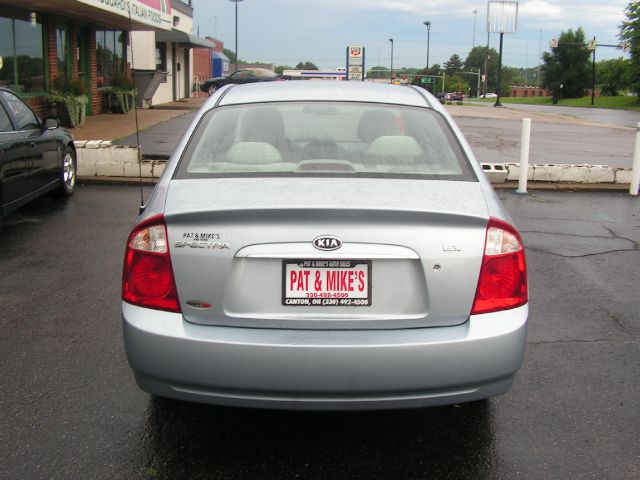 Kia Spectra 2005 photo 1