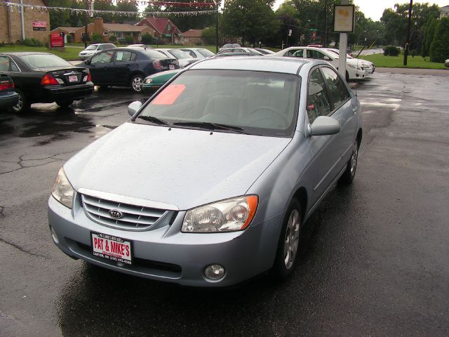 Kia Spectra 2005 photo 2