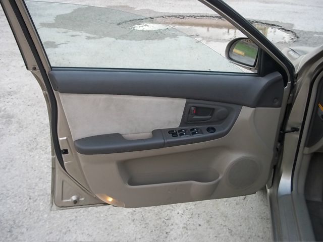 Kia Spectra 2005 photo 15