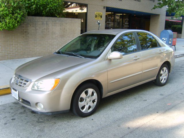 Kia Spectra 2005 photo 3