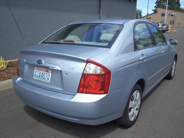 Kia Spectra 2005 photo 4