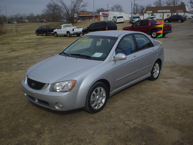 Kia Spectra 2006 photo 2