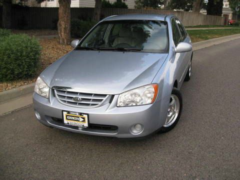 Kia Spectra 2006 photo 2