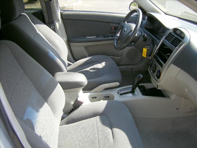 Kia Spectra 2006 photo 4