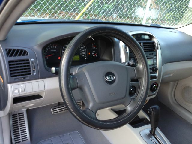 Kia Spectra 2006 photo 5