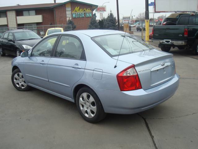 Kia Spectra 2006 photo 4