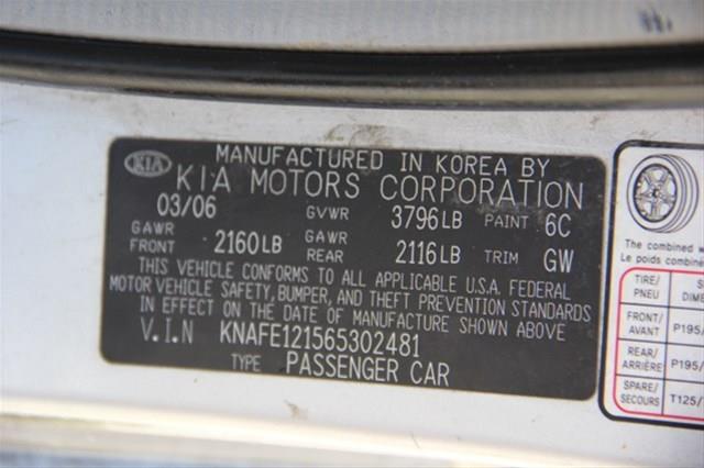 Kia Spectra 2006 photo 12