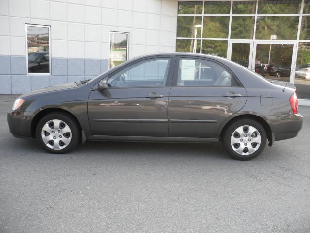 Kia Spectra 2006 photo 4