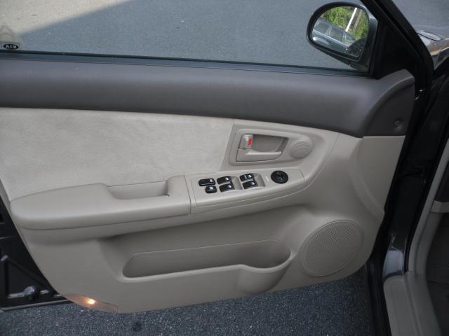 Kia Spectra 2006 photo 5