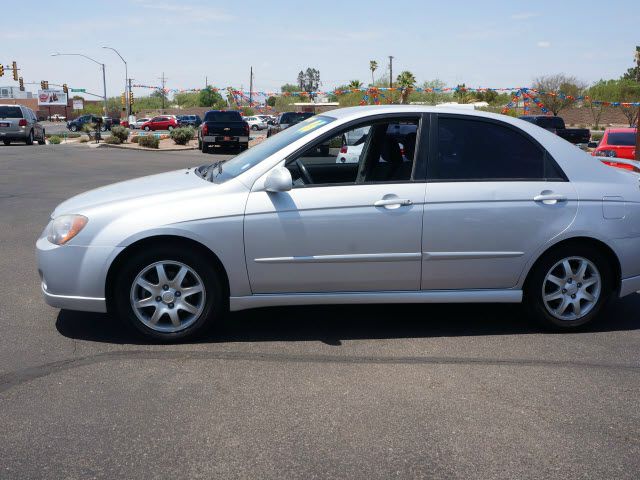 Kia Spectra 2006 photo 2