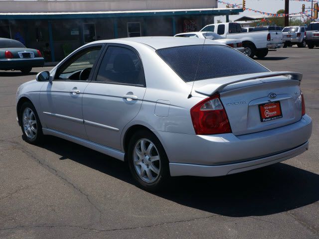 Kia Spectra 2006 photo 4