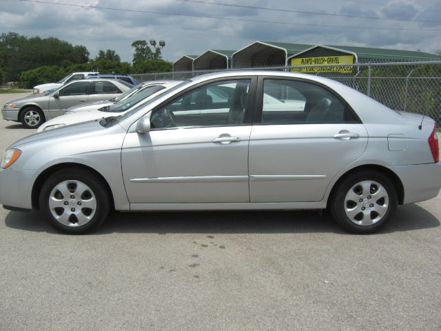 Kia Spectra 2006 photo 1