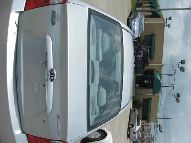 Kia Spectra 2006 photo 16