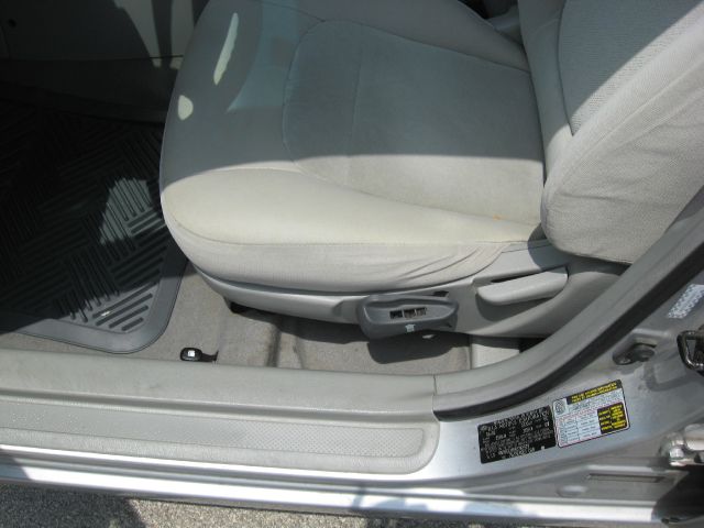 Kia Spectra 2006 photo 23