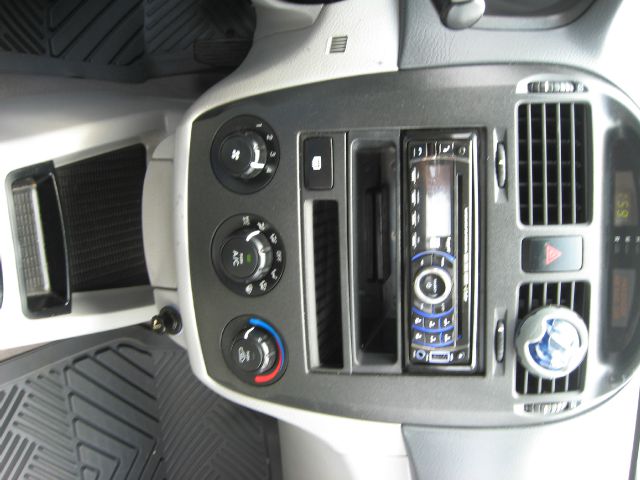 Kia Spectra 2006 photo 7