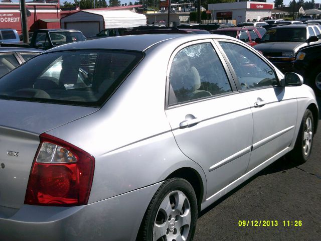 Kia Spectra 2006 photo 1