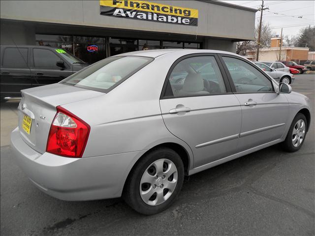 Kia Spectra 2006 photo 4