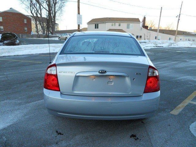 Kia Spectra 2006 photo 3