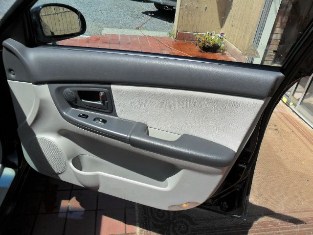 Kia Spectra 2006 photo 4