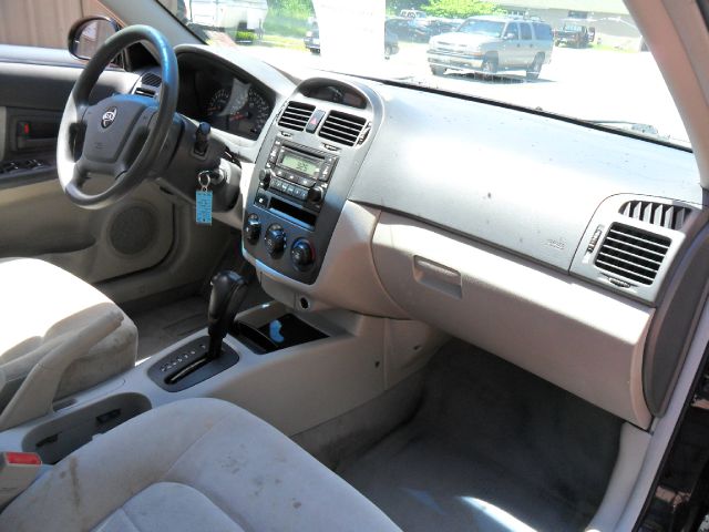 Kia Spectra 2006 photo 9