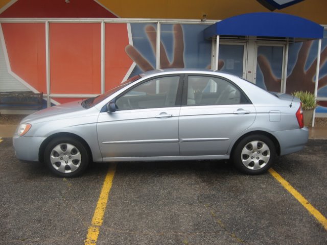 Kia Spectra 2006 photo 1