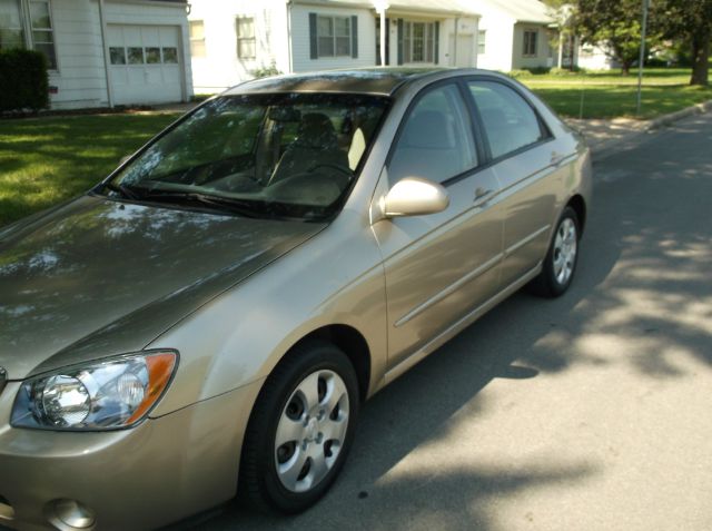 Kia Spectra 2006 photo 1