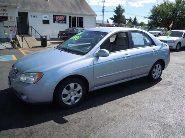 Kia Spectra 2006 photo 1