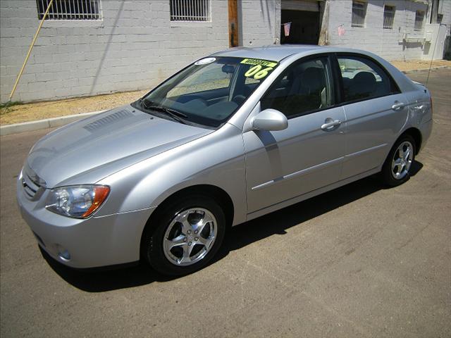 Kia Spectra Unknown Sedan