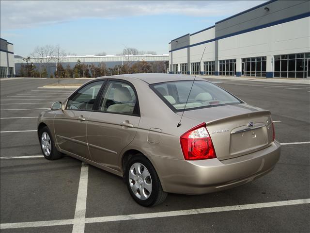 Kia Spectra 2006 photo 4