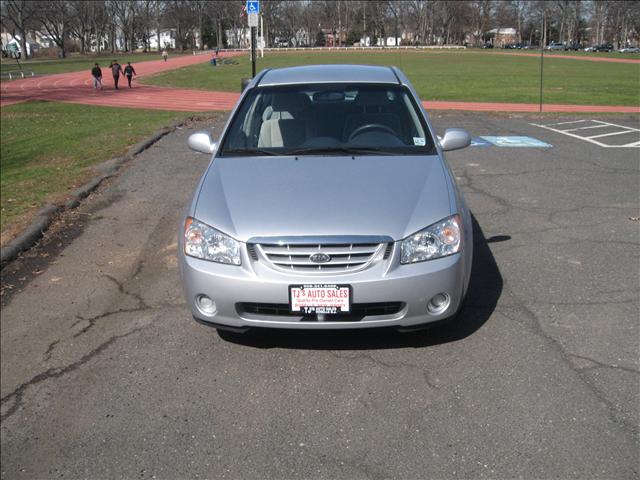 Kia Spectra 2006 photo 1