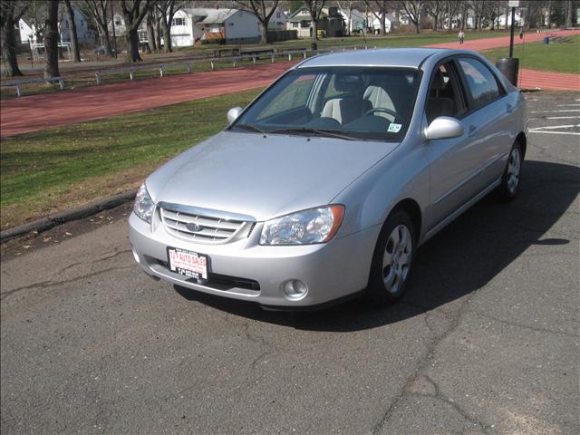 Kia Spectra 2006 photo 2