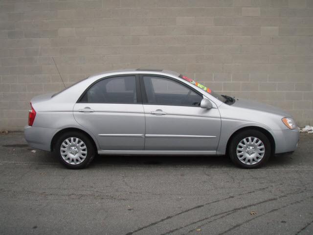 Kia Spectra 2006 photo 1