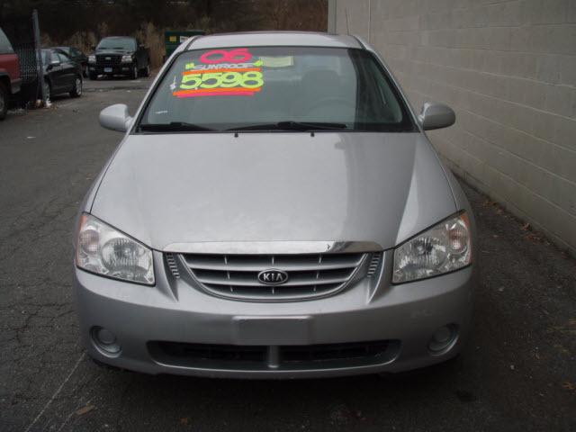 Kia Spectra 2006 photo 3