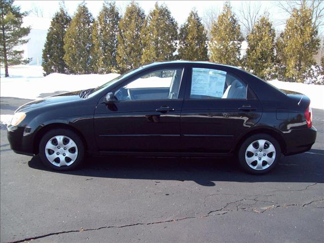 Kia Spectra 2006 photo 1