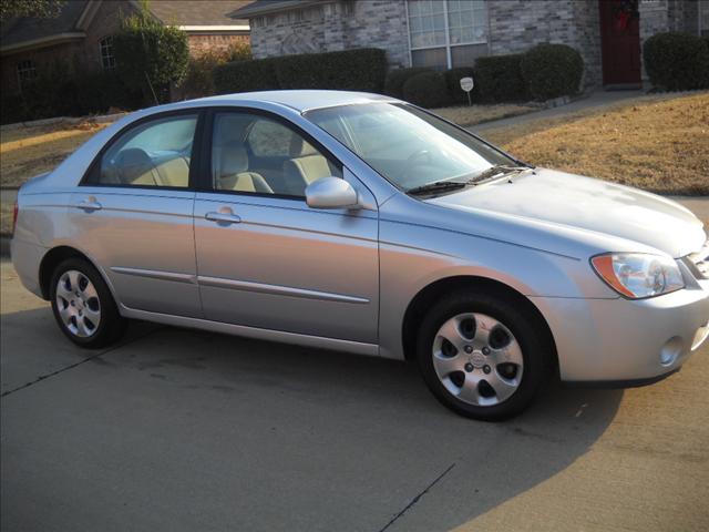 Kia Spectra 2006 photo 1