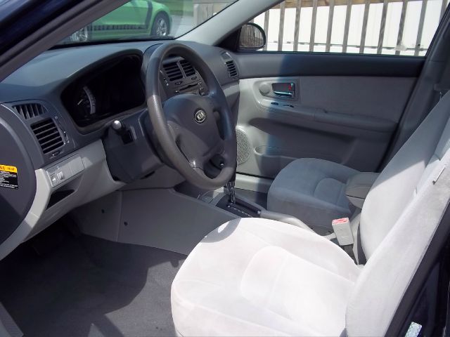 Kia Spectra 2007 photo 3