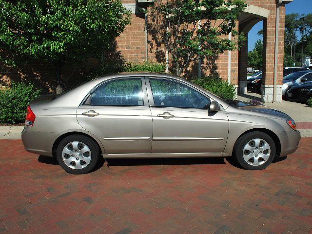 Kia Spectra AWD, REAR DVD, Navigation, 3RD ROW, Mem/heat Seats Sedan