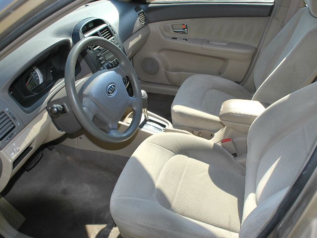 Kia Spectra 2007 photo 18