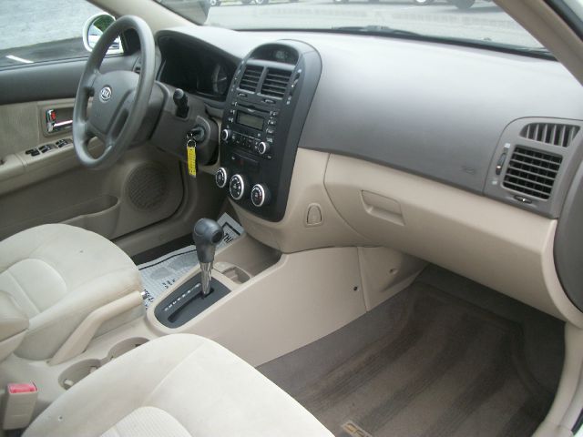 Kia Spectra 2007 photo 2