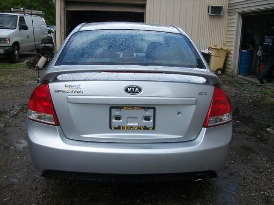 Kia Spectra 2007 photo 2