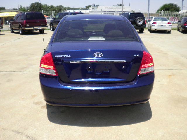 Kia Spectra 2007 photo 2