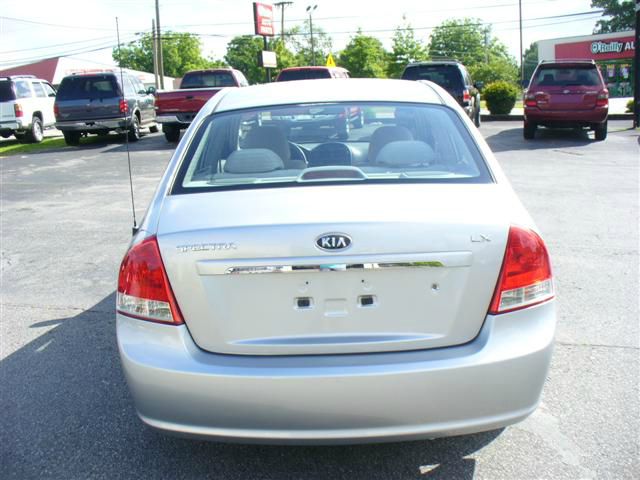 Kia Spectra 2007 photo 2