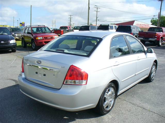 Kia Spectra 2007 photo 3