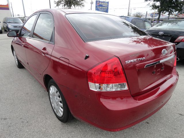 Kia Spectra 2008 photo 14